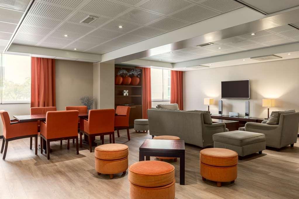 Nh Amsterdam Schiphol Airport Hotel Hoofddorp Facilities photo