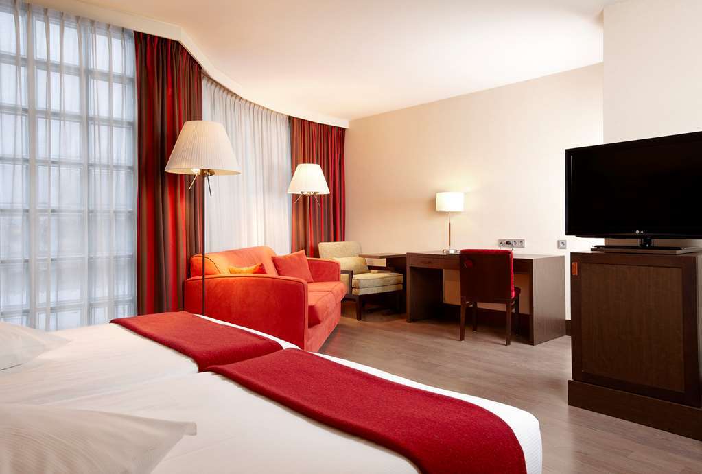 Nh Amsterdam Schiphol Airport Hotel Hoofddorp Room photo